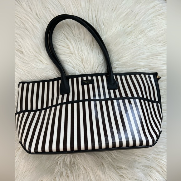 Henri Bendel Classic Tote Bag - Picture 1 of 6
